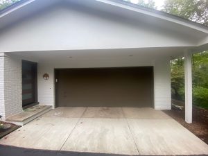 Expert Garage Door Service in Solon